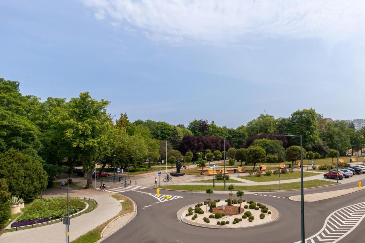 Seaside Apartamenty Centrum Park Kolobrzeg Bagian luar foto